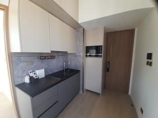 Sai Ying Pun - Des Voeux W Residence 05