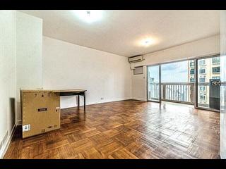Mid Levels West - Realty Gardens 05