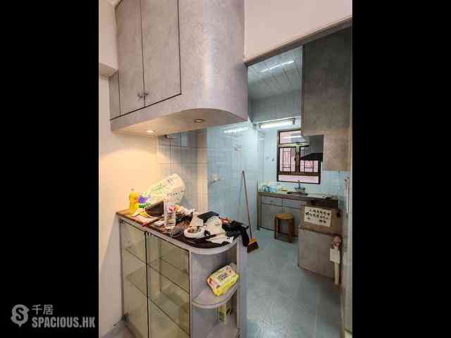 Sheung Wan - Winsome House 01