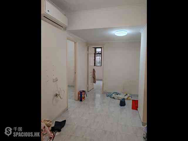 Sheung Wan - Winsome House 03