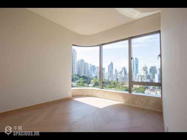 Mid Levels Central - 22A, Kennedy Road 02
