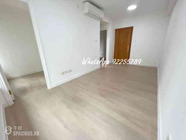 Sheung Wan - Queen's Terrace 03