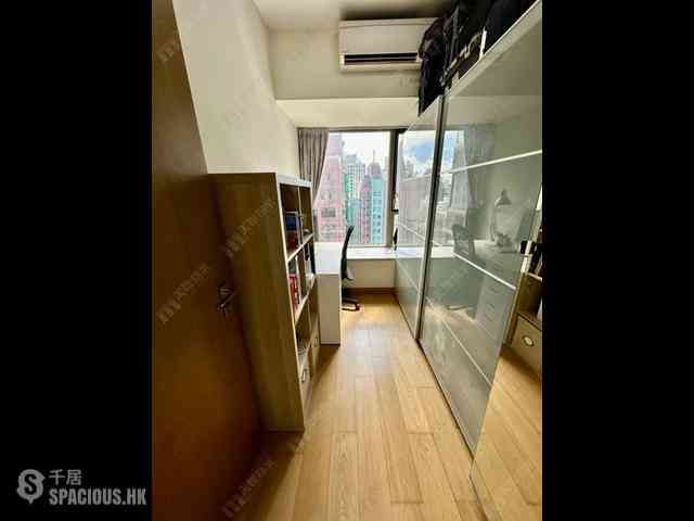 Sai Ying Pun - The Nova 06