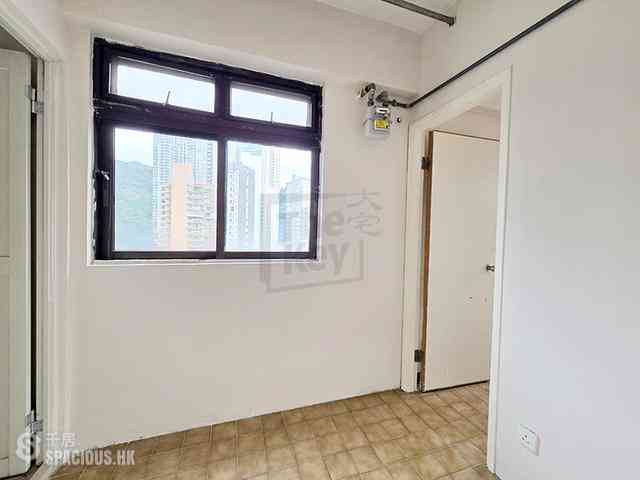 Tai Hang - The Elegance 12
