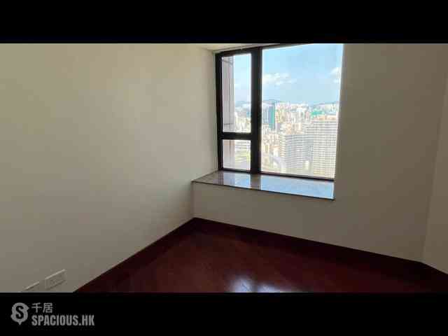 West Kowloon - The Arch 03