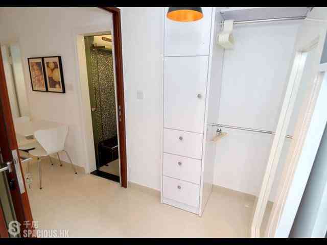 Soho - Lilian Court 08