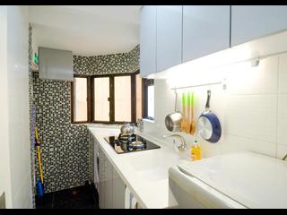 Soho - Lilian Court 02