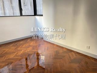Mid Levels Central - 62B, Robinson Road 04