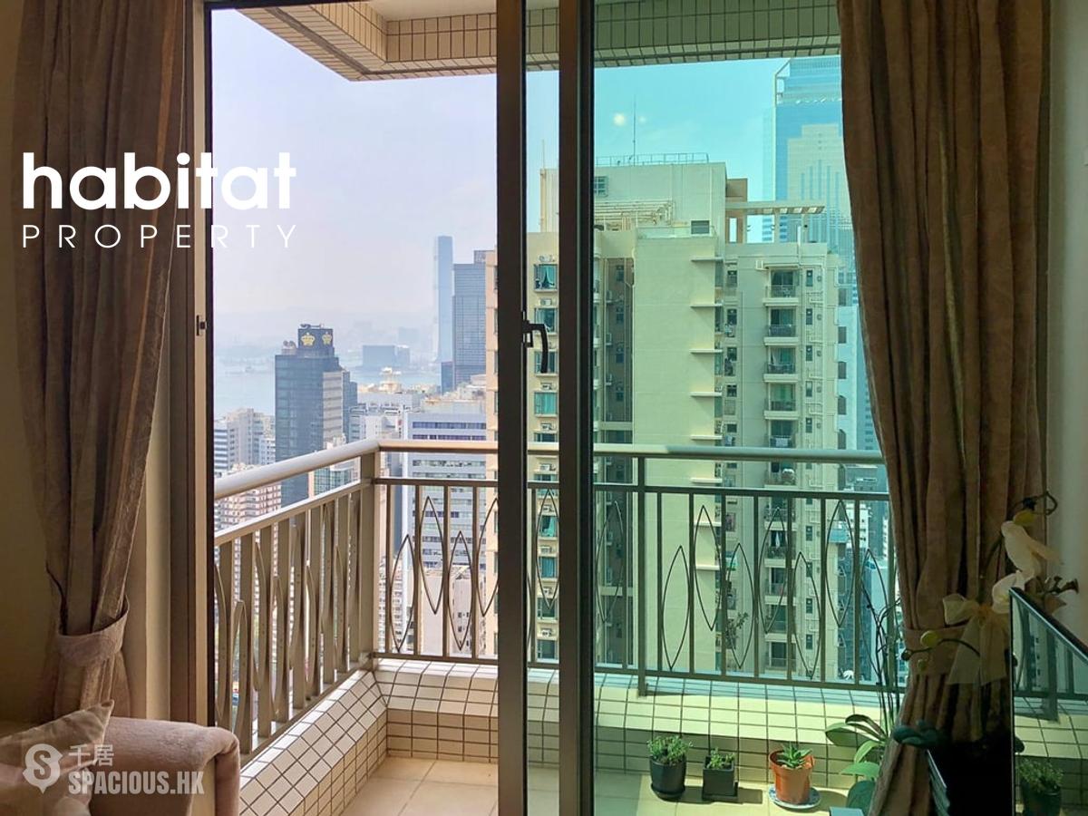 Wan Chai - The Zenith 01
