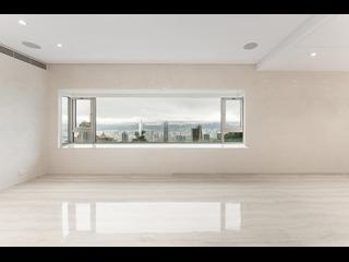 The Peak - Haking Mansions 05