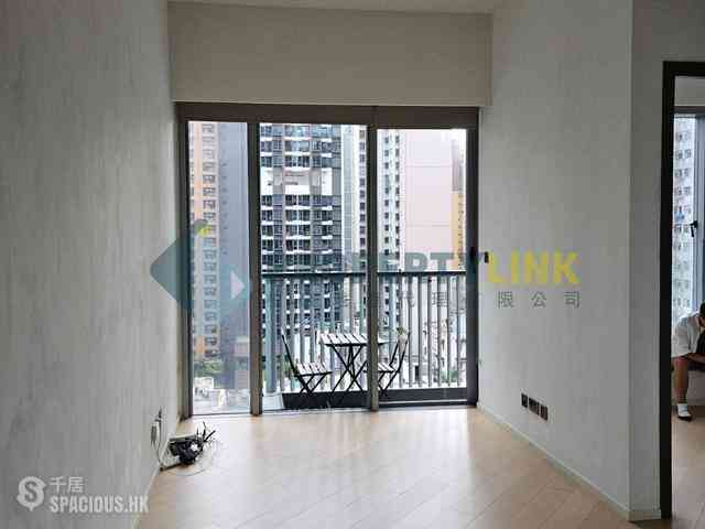 Sai Ying Pun - Artisan House 01
