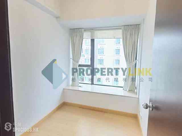 Sai Ying Pun - The Babington 06