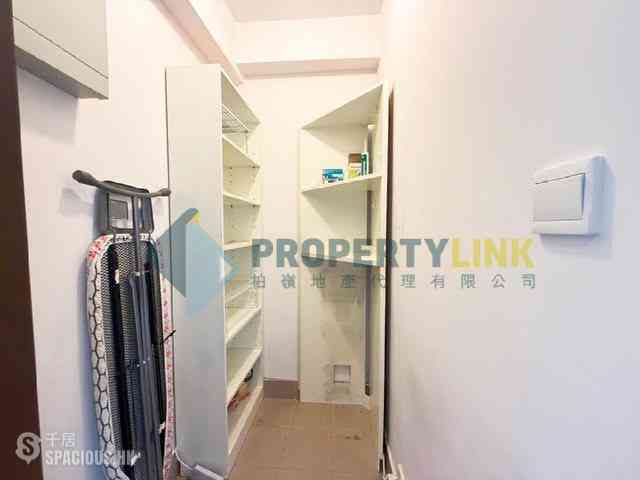 Sai Ying Pun - The Babington 11