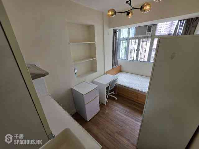 Sai Ying Pun - 114-116, First Street 05