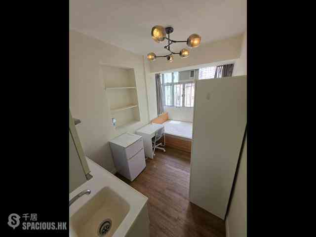 Sai Ying Pun - 114-116, First Street 07