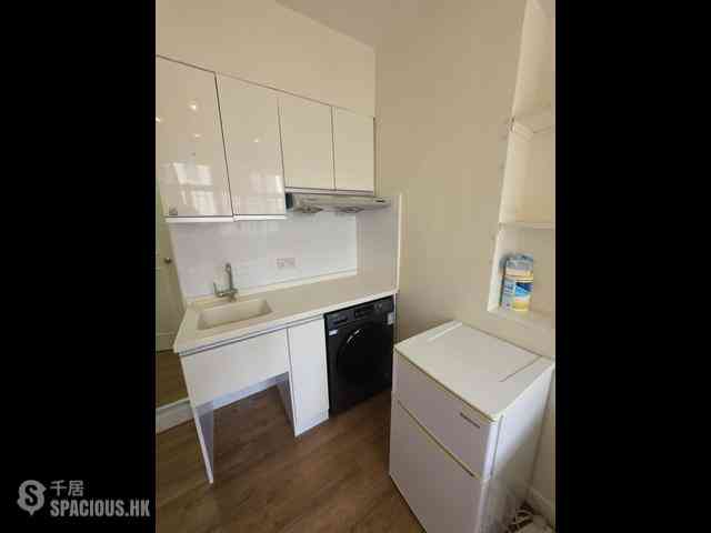 Sai Ying Pun - 114-116, First Street 09