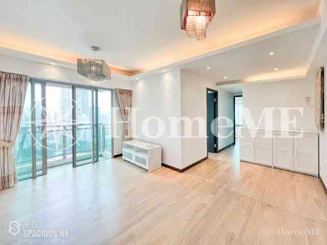 Sai Ying Pun - Centre Place 03