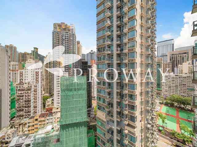 Wan Chai - The Avenue 02