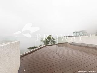 The Peak - La Hacienda 12
