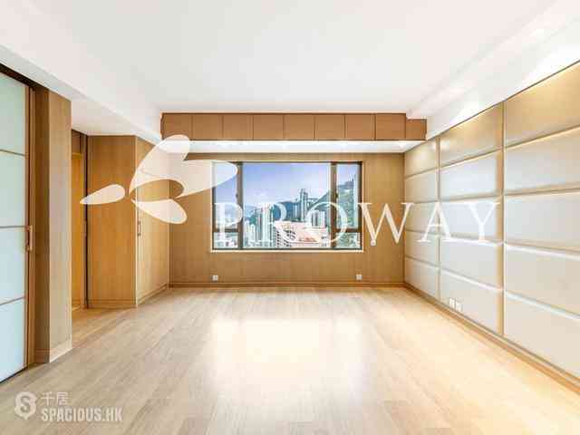 Mid Levels Central - Garden Terrace 05