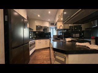 Mid Levels Central - Blessings Garden Phase I 10