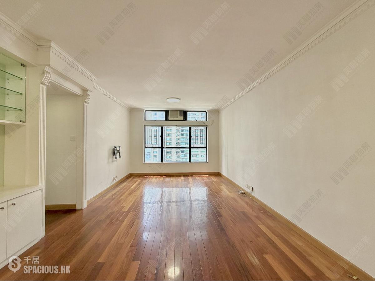 Mid Levels Central - Blessings Garden Phase I 01