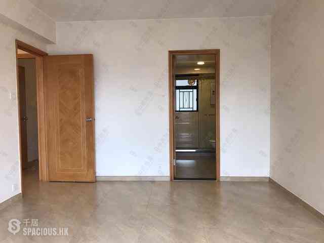 Mid Levels Central - The Grand Panorama Block 2 09