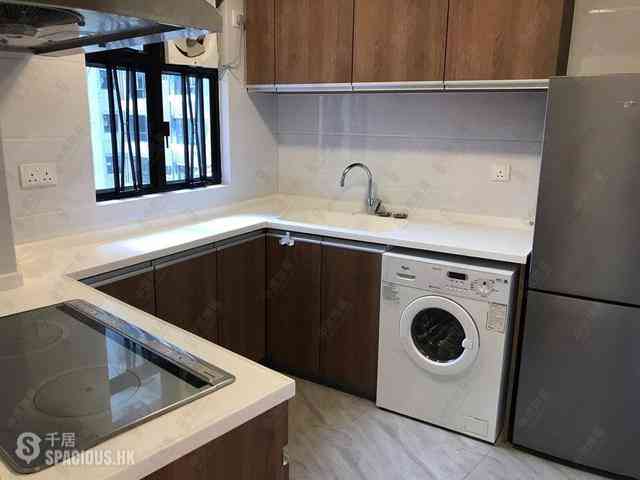 Mid Levels Central - The Grand Panorama Block 2 17