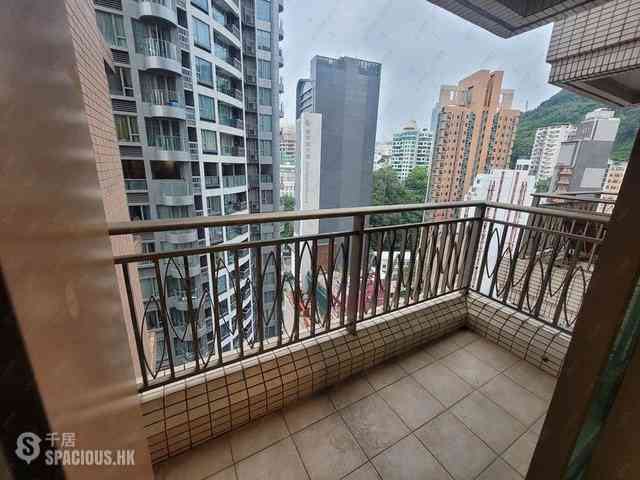 Wan Chai - The Zenith Phase 1 Block 2 01