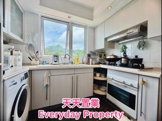 Clear Water Bay - Hillview Court 05