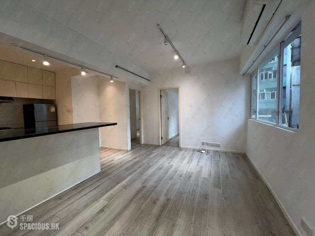 Soho - Caravan Court 01
