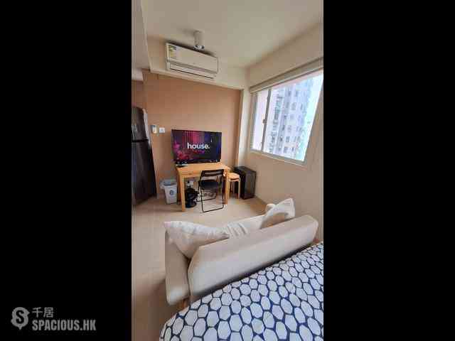 Sai Ying Pun - Yee Shun Mansion 04