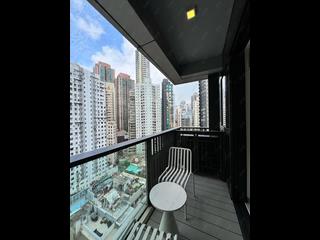 Sai Ying Pun - The Queens 05