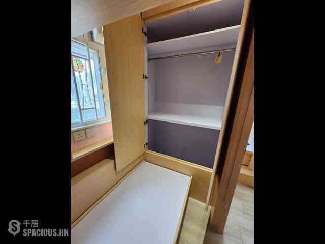 Sai Ying Pun - Wah Lee Building 07