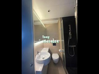 Wan Chai - Queen's Cube 06