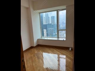 Tai Kok Tsui - Harbour Green Tower 1 04