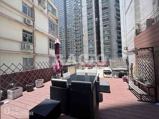 Mid Levels Central - Robinson Crest 01