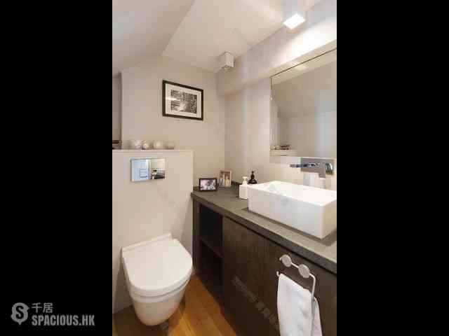 Sai Ying Pun - Elite Court 02