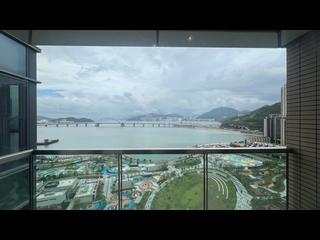Tseung Kwan O - The Wings Ocean Wings Block 5 02