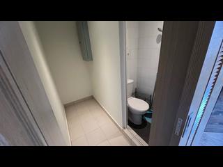 Tseung Kwan O - The Wings Ocean Wings Block 5 09