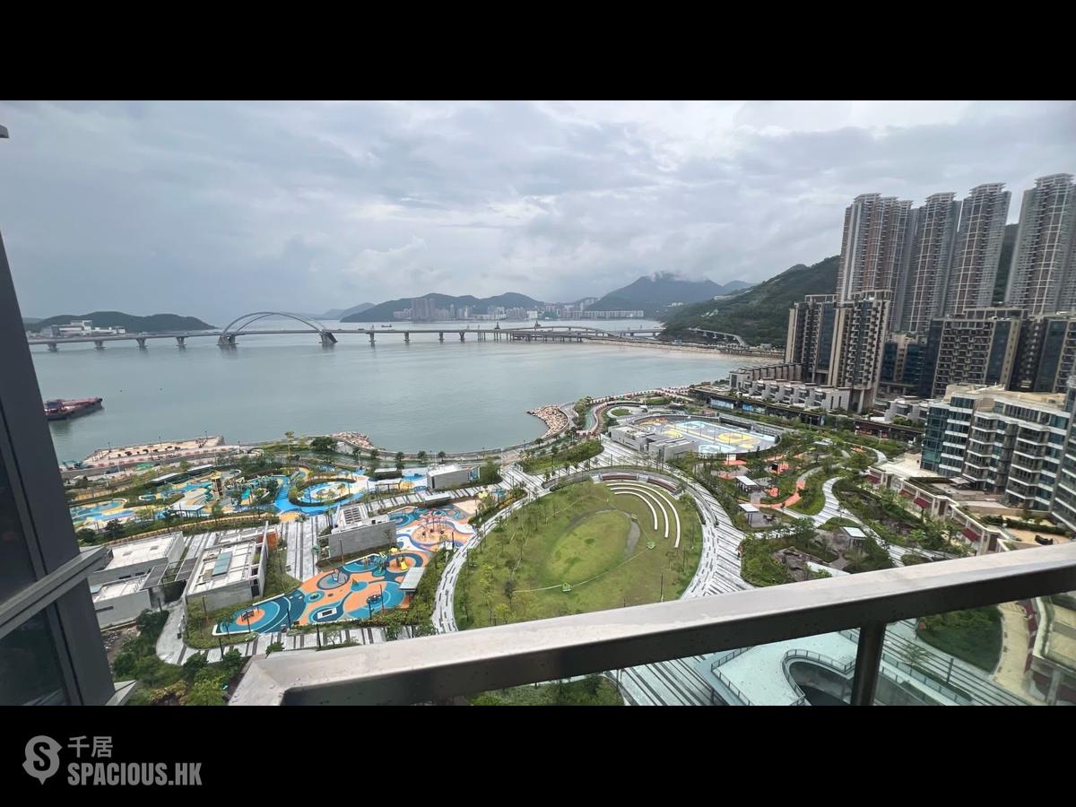 Tseung Kwan O - The Wings Ocean Wings Block 5 01