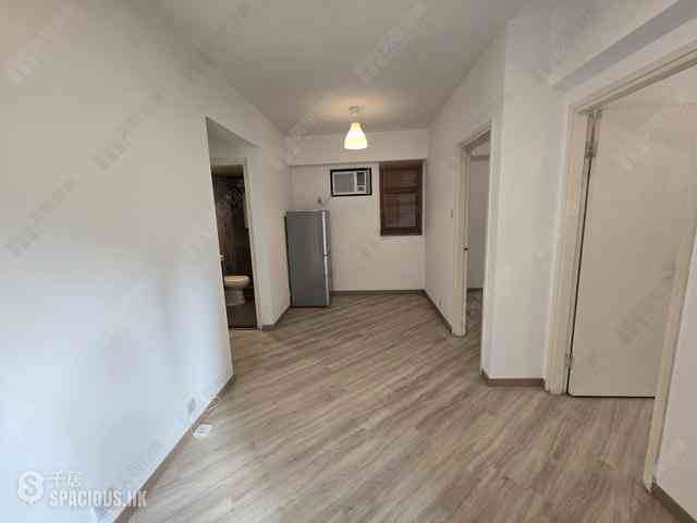 Mid Levels Central - Vantage Park Block 1 01