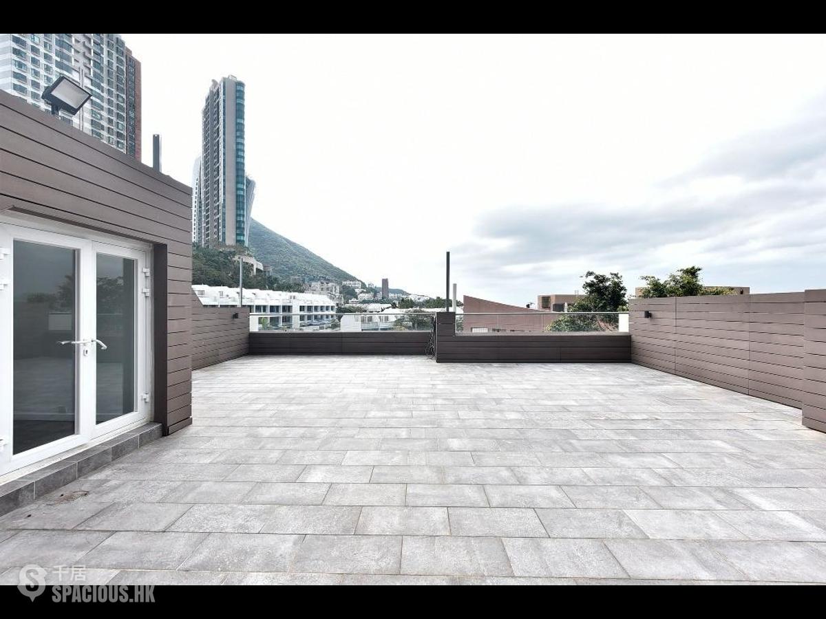 Repulse Bay - 84, Repulse Bay Road 01