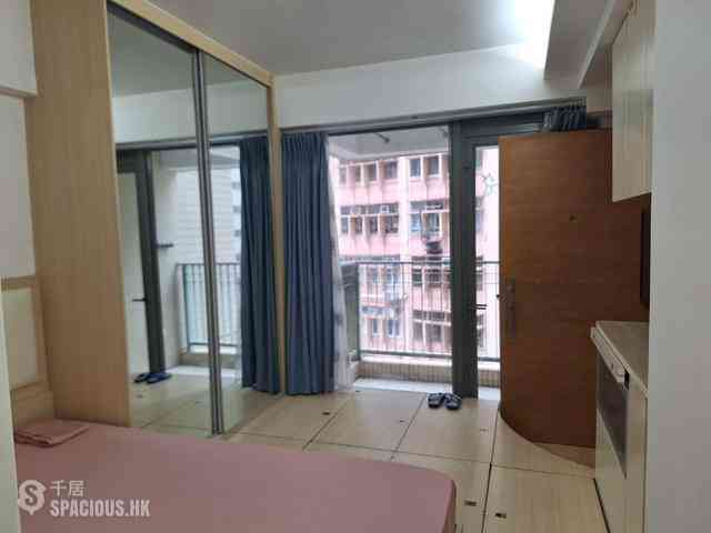 Sheung Wan - Urbana 38 02