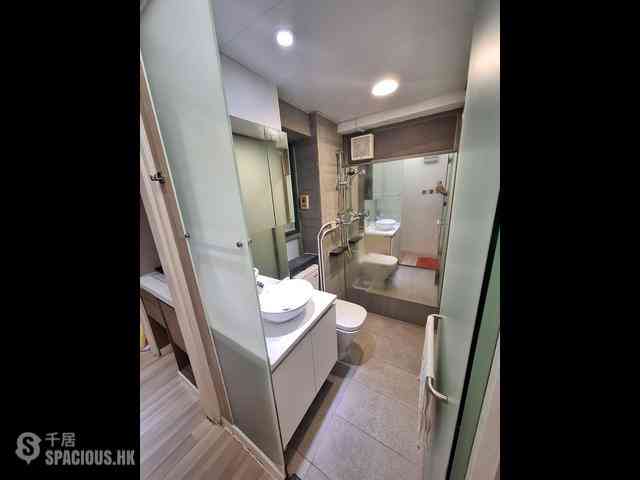 Sheung Wan - Urbana 38 07