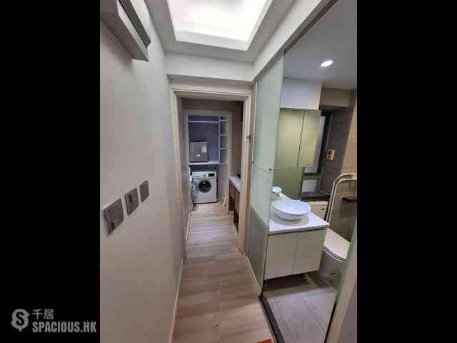Sheung Wan - Urbana 38 08