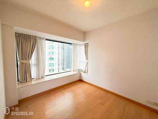 Sai Ying Pun - The Babington 05