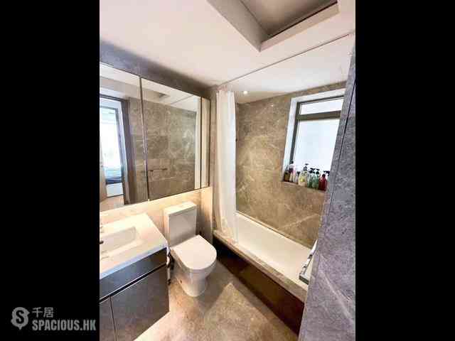 Sai Ying Pun - The Nova 06