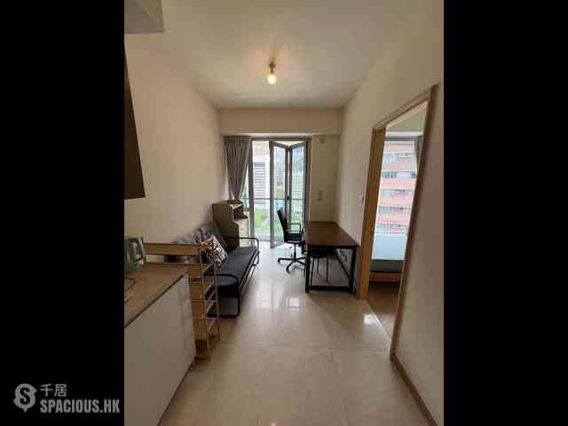Sai Ying Pun - 63, Pokfulam Emerald House (Tower 2) 01