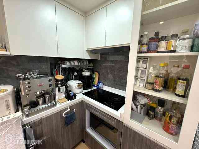 Causeway Bay - Hoi Kok Mansion 09